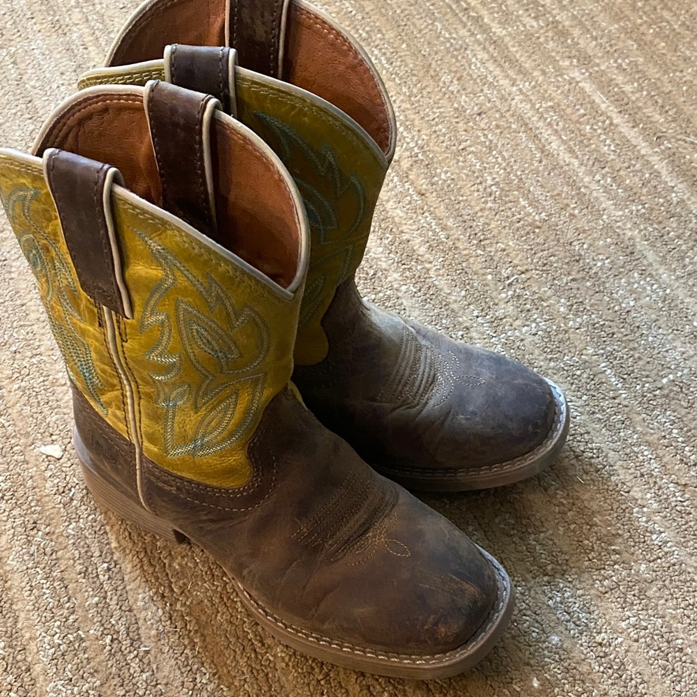 Justin Boots Kids Brown and Yellow Boots